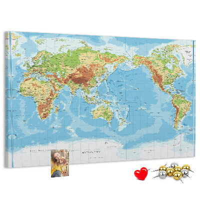 Tablica korkowa Mapa świata z kolorowymi kontynentami.