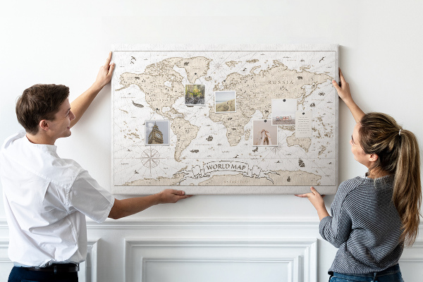 Tablica korkowa z nadrukiem Starożytna mapa świata z detalami geograficznymi