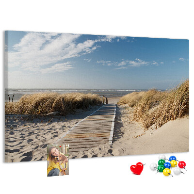 Tablica korkowa ozdobna Spacer po plaży w letnim słońcu