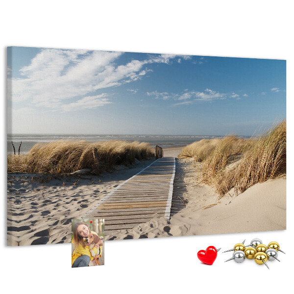Tablica korkowa ozdobna Spacer po plaży w letnim słońcu