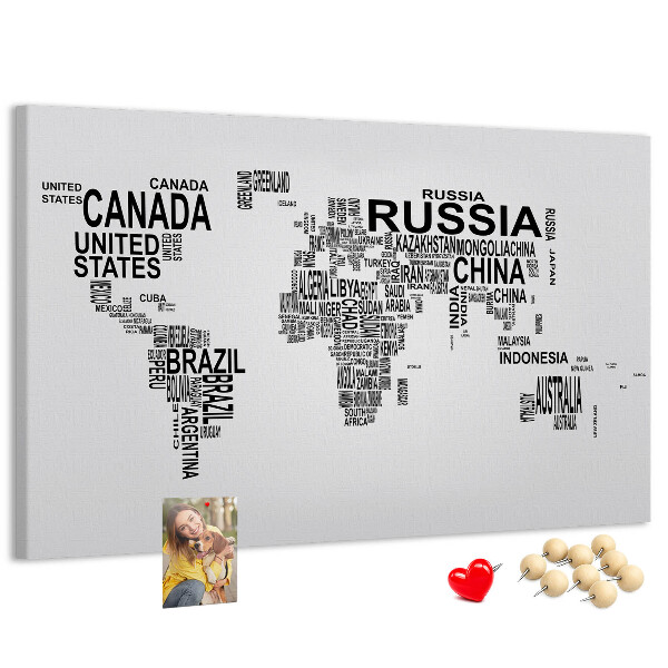 Tablica korkowa Mapa świata z nazwami krajów.