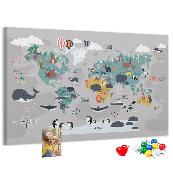 Tablica korkowa Mapa świata z ilustracjami zwierząt.