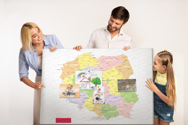 Tablica korkowa z nadrukiem Mapa Polski z podziałem administracyjnym.