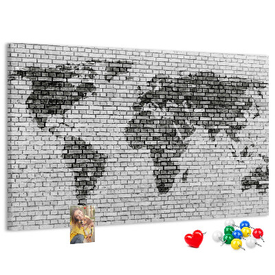 Tablica korkowa ozdobna Mapa świata na ceglanej ścianie