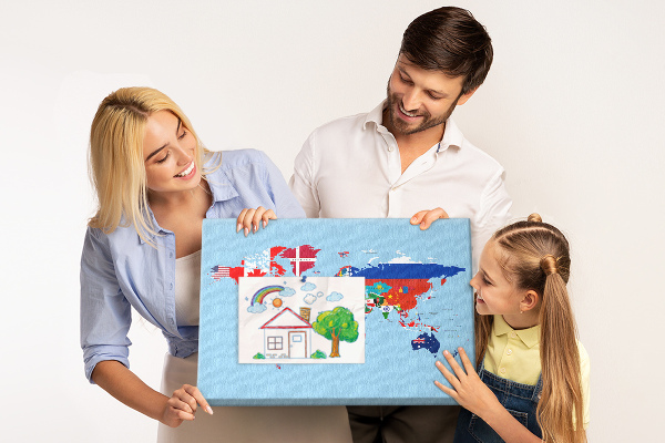 Tablica korkowa z nadrukiem Mapa świata z flagami krajów