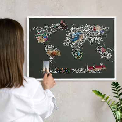 Tablica na magnesy z podróży biała rama Mapa tekstowa