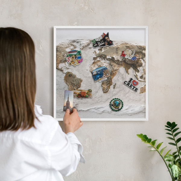 Tablica na magnesy z podróży biała rama Reliefowa mapa