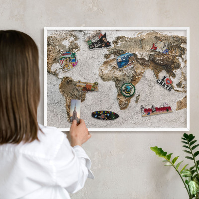Tablica na magnesy z podróży biała rama Reliefowa mapa