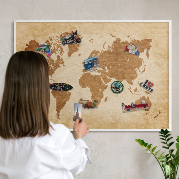 Tablica na magnesy z podróży biała rama Mapa vintage