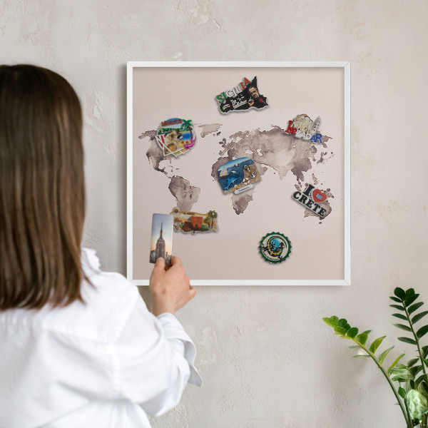 Tablica magnetyczna na magnesy biała rama Mapa świata