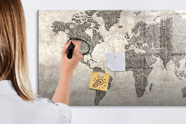 Tablica magnetyczna z pisakiem Mapa świata z miejscami na zdjęcia