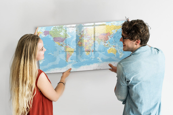Magnetyczna tablica do rysowania Mapa świata z osobistymi wspomnieniami