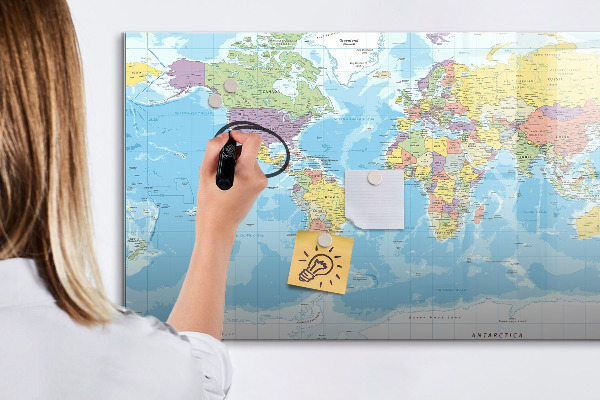 Magnetyczna tablica do rysowania Mapa świata z osobistymi wspomnieniami