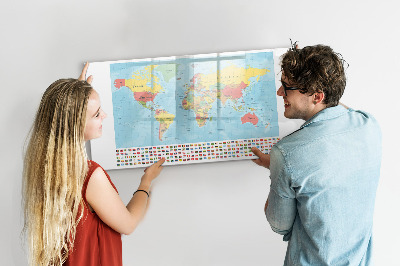 Tablica magnetyczna z pisakiem Mapa świata z miejscami do zaznaczenia