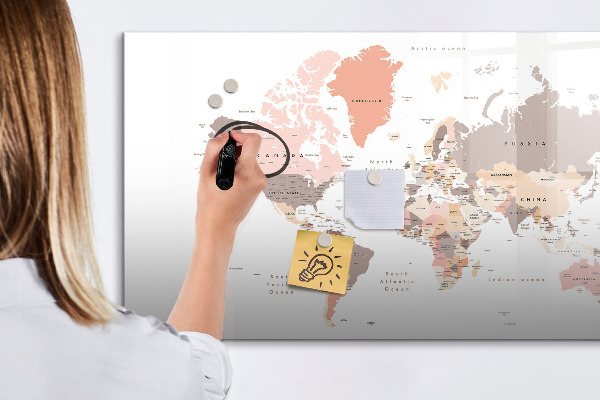 Tablica magnetyczna z pisakiem Mapa wspomnień z ulubionymi zdjęciami
