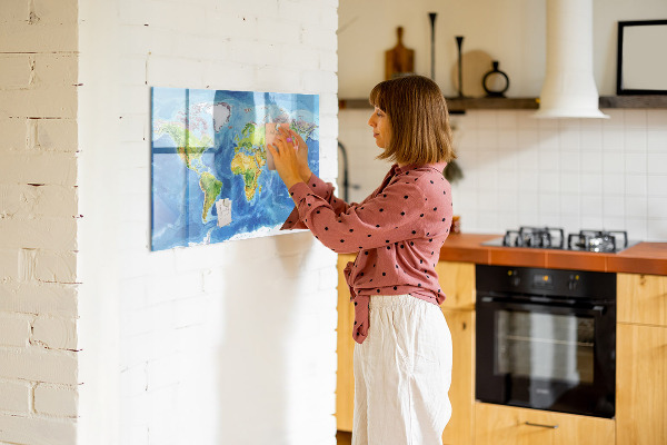 Magnetyczna tablica do rysowania Mapa świata z miejscami na zdjęcia