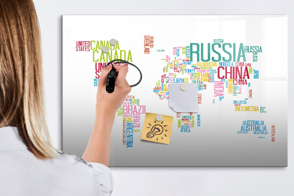 Tablica magnetyczna z pisakiem Mapa świata z osobistymi wspomnieniami