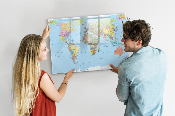 Magnetyczna tablica do rysowania Mapa świata z osobistymi zdjęciami
