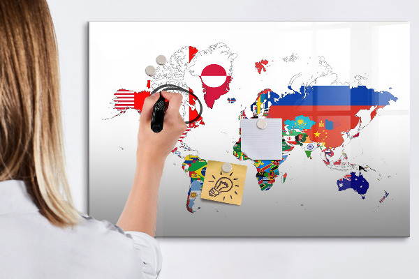 Tablica magnetyczna z pisakiem Mapa świata z miejscami na zdjęcia