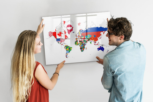 Tablica magnetyczna z pisakiem Mapa świata z miejscami na zdjęcia