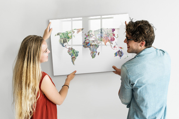 Tablica do rysowania magnetyczna Mapa świata z osobistymi wspomnieniami