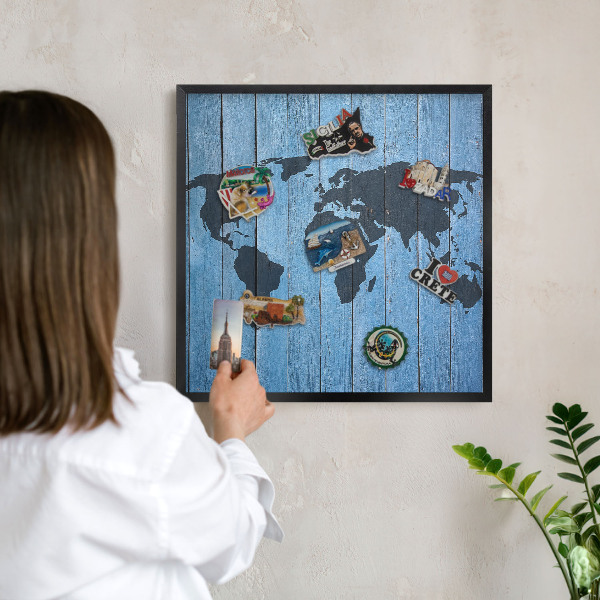 Tablica magnetyczna na magnesy czarna rama Mapa świata