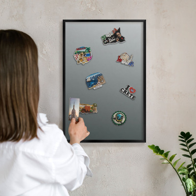 Ozdobna tablica na magnesy w czarnej ramie Gradient niebieski