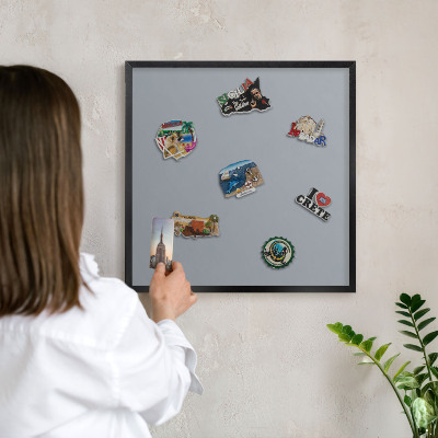Tablica magnetyczna na magnesy czarna rama Delikatna szarość