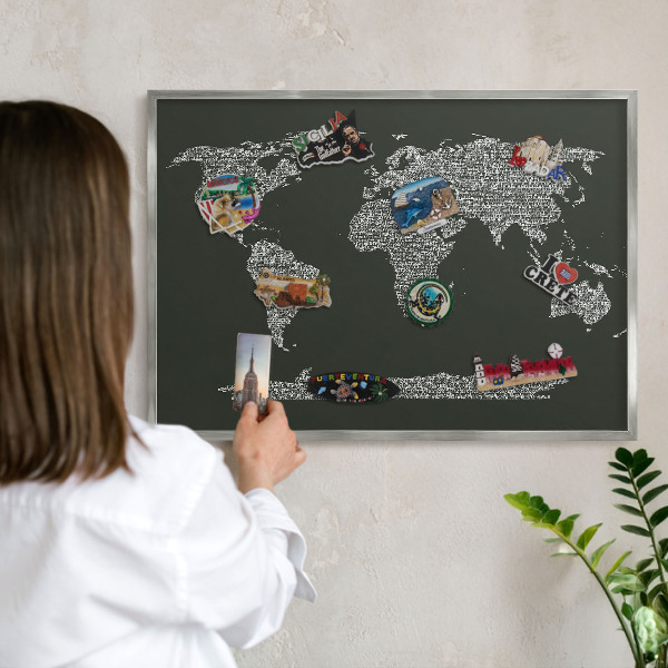 Tablica na ścianę na magnesy w srebrnej ramie Mapa tekstowa