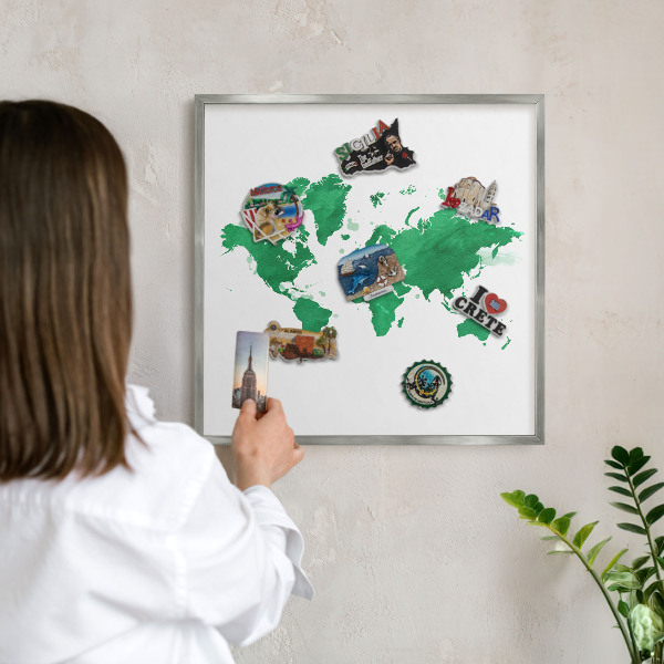 Tablica na magnesy z wakacji w ramie srebrnej Zielona mapa