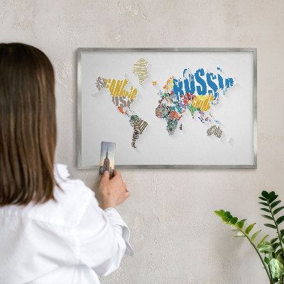 Tablica na ścianę na magnesy w srebrnej ramie Kolorowa mapa
