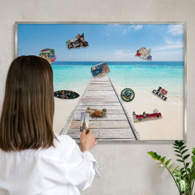 Tablica na ścianę na magnesy w srebrnej ramie Molo ocean