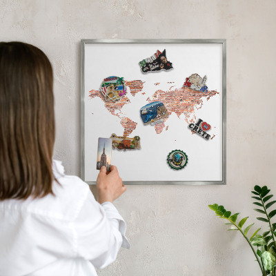 Tablica na ścianę na magnesy w srebrnej ramie Ceglana mapa