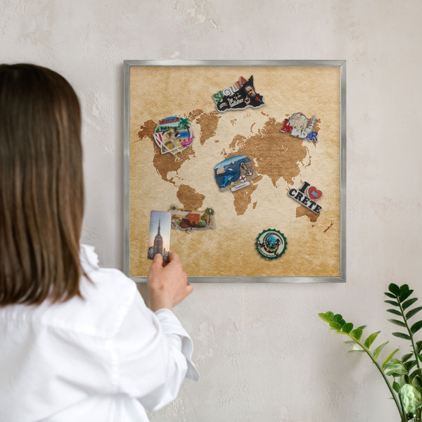 Tablica na ścianę na magnesy w srebrnej ramie Mapa vintage