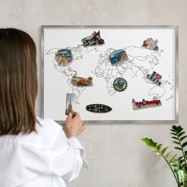 Tablica na magnesy z wakacji w ramie srebrnej Mapa konturowa