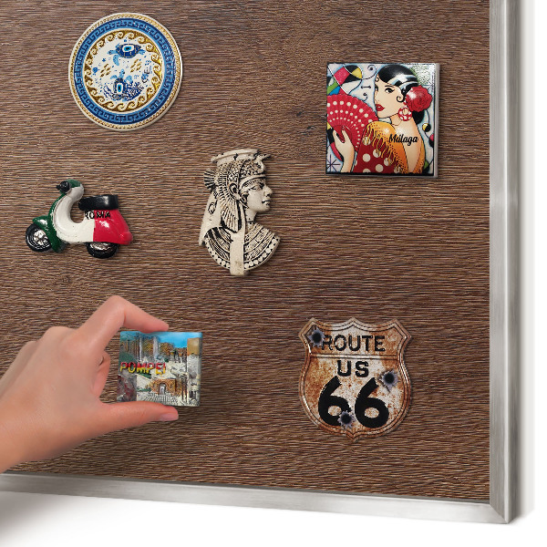 Tablica na ścianę na magnesy w srebrnej ramie Drewno brązowe