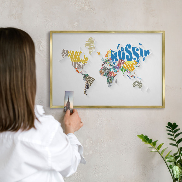 Tablica na magnesy w ramie złotej Kolorowa mapa