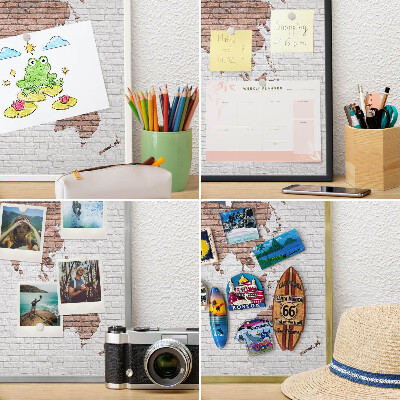 Tablica na magnesy z podróży w złotej ramie Ceglana mapa