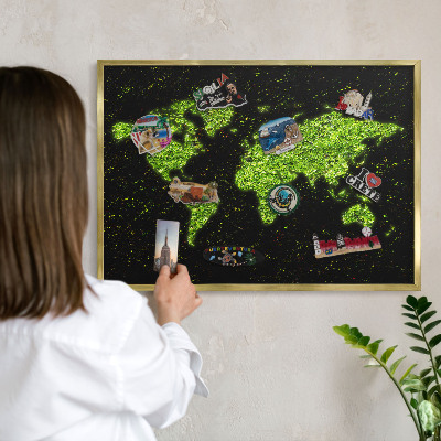 Tablica na magnesy w ramie złotej Zielona mapa