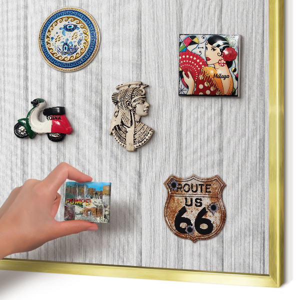 Tablica na magnesy w ramie złotej Minimalistyczne pasy