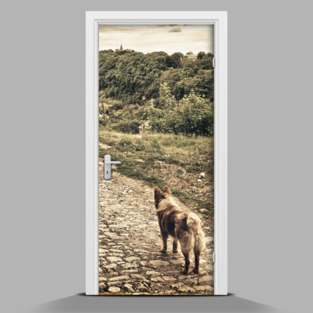 Naklejka fototapeta na drzwi Pies w górach